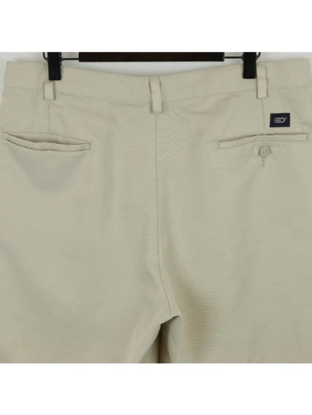 Dockers Golf Men's Size 34 Tan Pleated Bermuda Golf Shorts